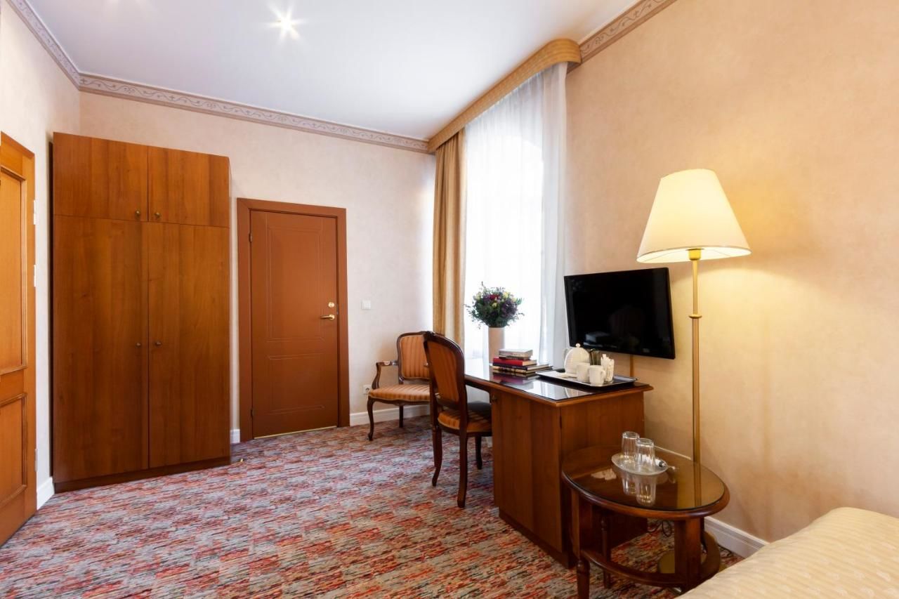 Отель Story Inn Self Check-In Hotel Вильнюс-34